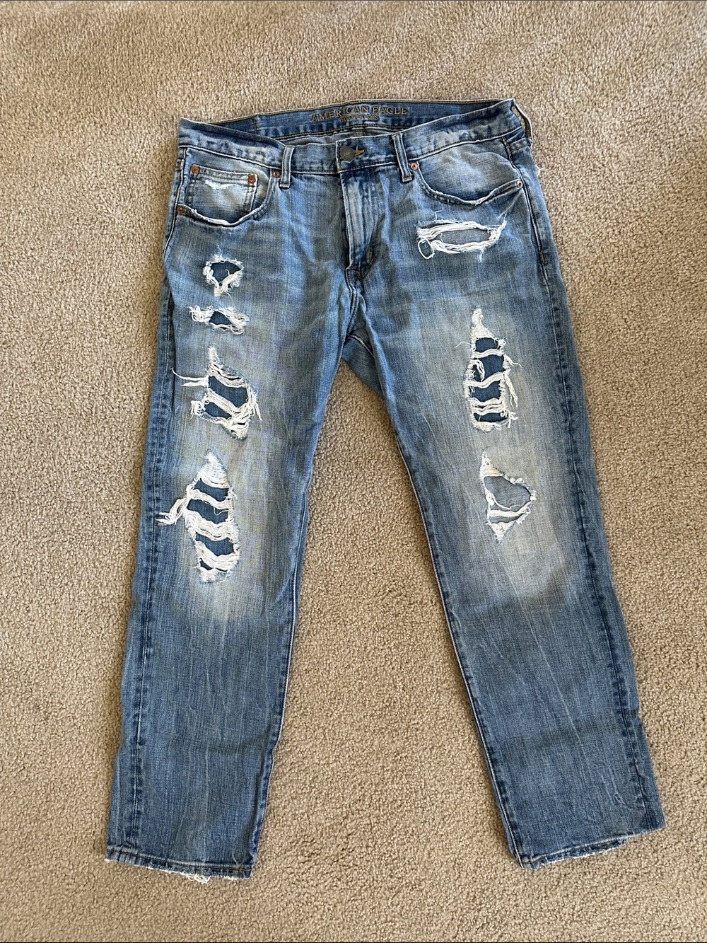 American Eagle Outfitters Men's Distressed Light Blue Relaxed Jeans